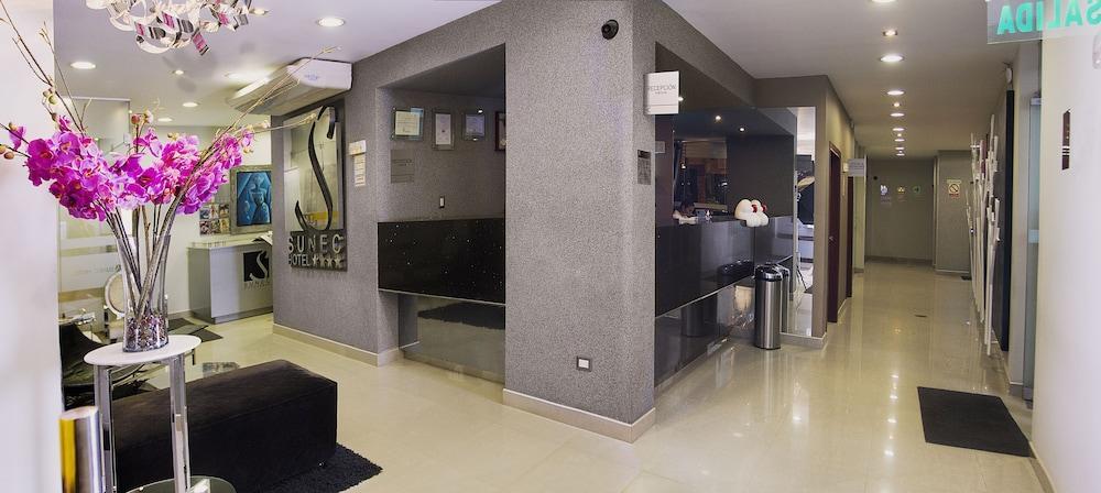 Sunec Hotel チクラーヨ エクステリア 写真